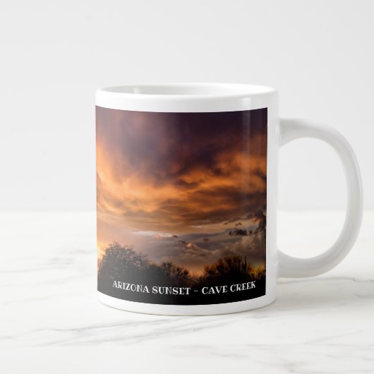 コーヒーや紅茶とアリゾナサンセットをお持ち。 ジャンボコーヒーマグカップ (右)