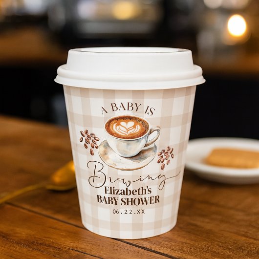 コーヒーをいれる赤ちゃん ベビーシャワーのテーマ 紙コップ