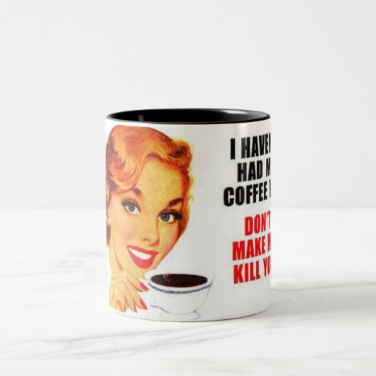 コーヒーをまだ食べていません ツートーンマグカップ (中央)