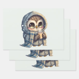 コーヒーを入れたかわいい大きな目のフクロウ ラッピングペーパーシート