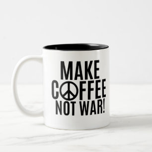コーヒーを戦争ではなくする ツートーンマグカップ