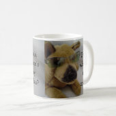 コーヒーを求める面白い犬 コーヒーマグカップ (正面右)