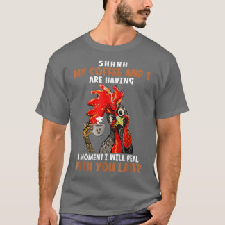 コーヒーを注ぐと私は少し気がおもしろいする Tシャツ