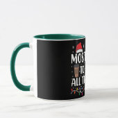 コーヒーを飲み干すクリスマス マグカップ (左)