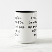 コーヒーを飲むカップはマグ マグカップ (中央)