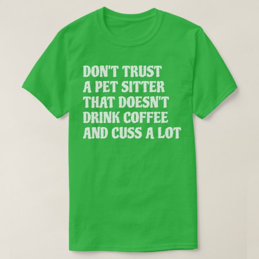 コーヒーを飲むペットシッターたくさん1 Tシャツ (デザイン正面)