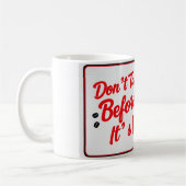 コーヒーを飲む前に話しかけるなかわいらしい。 コーヒーマグカップ (左)