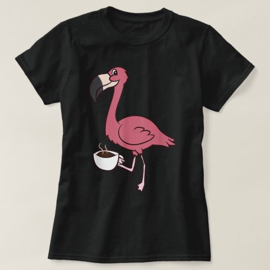コーヒーを飲む炎おもしろいのフラミンゴ Tシャツ (デザイン正面)