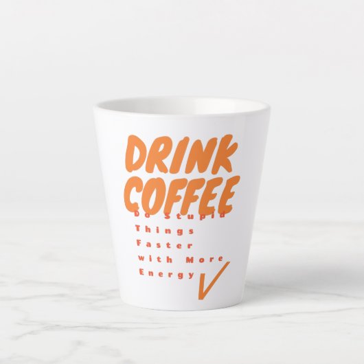 コーヒーを飲む カフェラテマグ (正面)