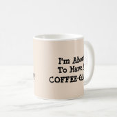 コーヒーを飲もうとしている コーヒーマグカップ (正面右)