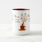 コーヒーを飲救む マグカップ (中央)