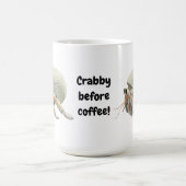 コーヒーカップ前のクラビー コーヒーマグカップ (中央)