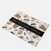 コーヒーカップ、コーヒー豆、コーヒー愛好家、あなたの名前 ドアマット (アングル)