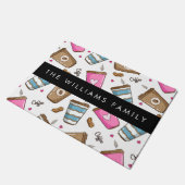 コーヒーカップ、コーヒー豆、ハート、あなたの名前 ドアマット (アングル)