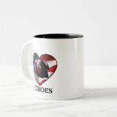 コーヒーカップ:「愛の消防士」 ツートーンマグカップ (正面左)