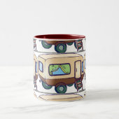 コーヒーキャラバンキャンプ好きのホリデーカップ用のマグカップ ツートーンマグカップ (中央)