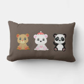 コーヒーブラウンに可愛いクマの漫画3つ ランバークッション (正面)