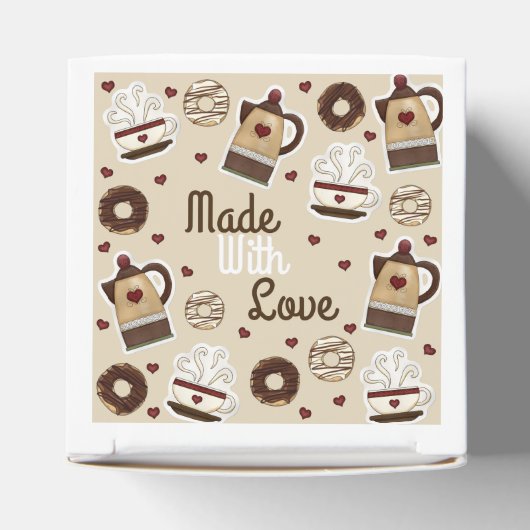 コーヒーポットとカップ自家製ケーキ フェイバーボックス (上部)