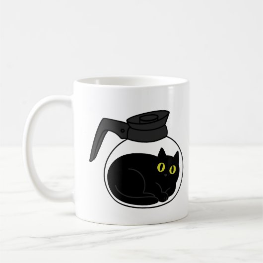 コーヒーポットの中の好奇心旺盛な黒猫 マグカップ (左)