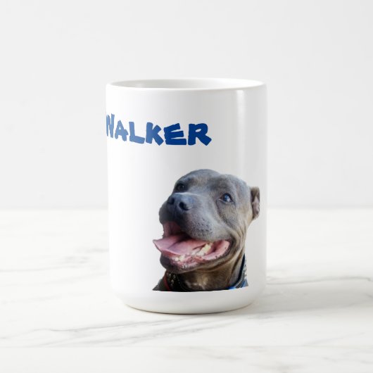 コーヒーマグのStaffy Bull Terrierとウォーカーの名前 コーヒーマグカップ (中央)