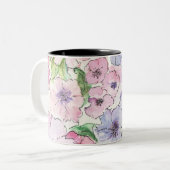 コーヒーマグを飲み干す ツートーンマグカップ (正面左)