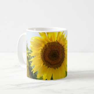 コーヒーマグ - 美しいひまわりの花畑 コーヒーマグカップ