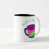 コーヒー好きの人に良い日を迎える ツートーンマグカップ (正面右)