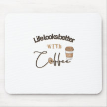 コーヒー愛好家のためのことわざを持つコンピュータマウスパッド。