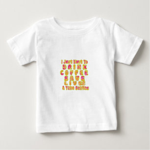コーヒー救ライフを飲み&セルフィーのアートプリント ベビーTシャツ