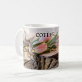 コーヒー猫と本のマグカップ コーヒーマグカップ (正面左)