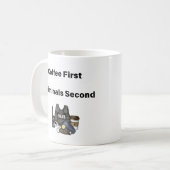 コーヒー第一犯人第二警察コーヒーマグ コーヒーマグカップ (正面左)