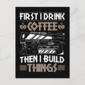 コーヒー職人おもしろい大工の父の木工職人 ポストカード (正面)