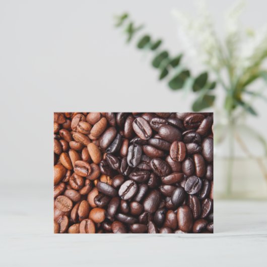 コーヒー豆-焼ける全ライトおよび暗闇 ポストカード (スタンド正面)