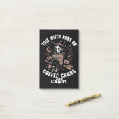 コーヒー走とカオスとキャンディの上のこの魔女 ポストイット (デスク上)