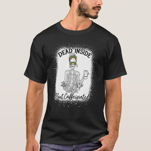 コーヒー飲みスケルトンのハロウィーンカフェイン入り Tシャツ (正面)