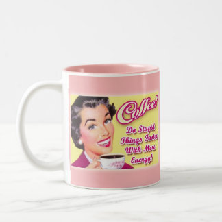 コーヒー! より多くのエネルギーの愚かな事をより速くして下さい! ツートーンマグカップ