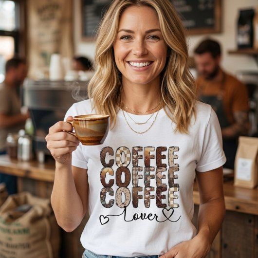 コーヒー。コーヒー。コーヒー好き。 Tシャツ