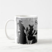 コーヒー・マグをとろ火で煮、醸造しているサレムの魔法使い コーヒーマグカップ (左)