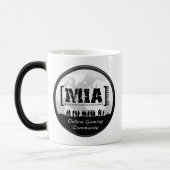 コーヒー・マグを変形させるMIAClan.net モーフィングマグカップ (左)