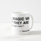 コーヒー・マグ- 「魔法を… 「待っている人々 コーヒーマグカップ (正面右)