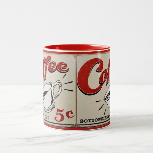 コーヒー: 底なしのコップ ツートーンマグカップ (中央)