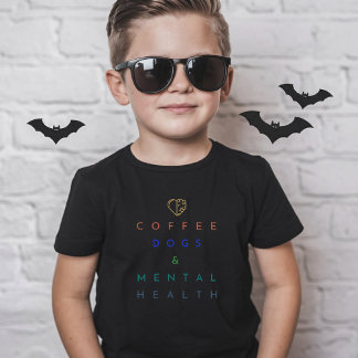 コーヒー、犬、メンタルヘルス – 完璧なトリオ Tシャツ