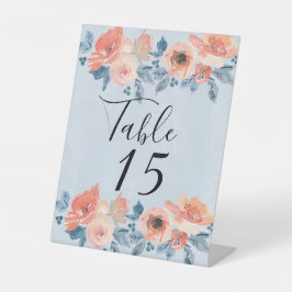 コーラルとダスティブルー結婚フローラのテーブル番号 台座サイン