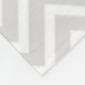 コーラルシェブロンモノグラム フリースブランケット (角)