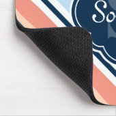 コーラルネイビー傾斜ストライプパターン マウスパッド (コーナー)