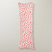 コーラルヒョウ柄 ボディピロー (正面縦)