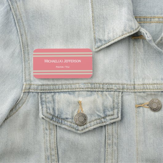 コーラルピンクとクリスタルエレガントホワイトの名前とタイトル 名札 (インサイチュ)