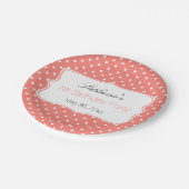コーラルピンク&ホワイト水玉模様誕生日パーティー ペーパープレート (アングル)