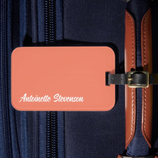 コーラルピーチエレガントシグネチャーモノグラム ラゲッジタグ (正面インサイチュ4)