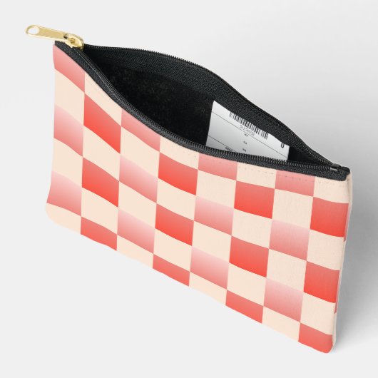 コーラルピーチグラディエント市松模様に アクセサリーポーチ (見開き)